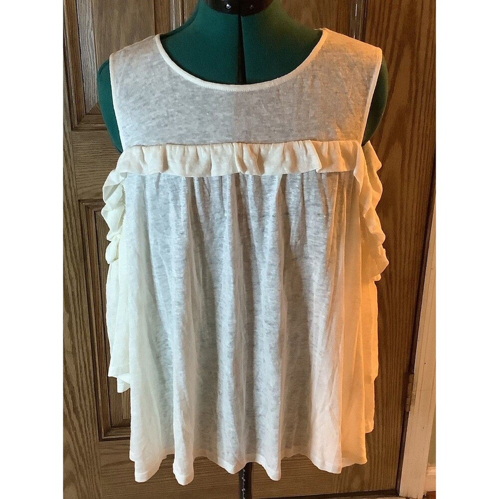 Anthropologie “Meadow Rue” Ruffled Cold Shoulder Top Size Medium Ivory Linen